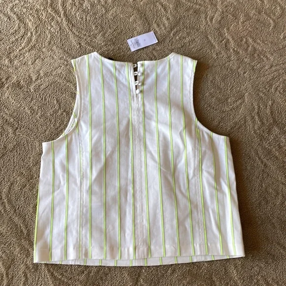 Banana Republic summer, sleeveless top. Brand new with original tags. - Picture 4 of 6